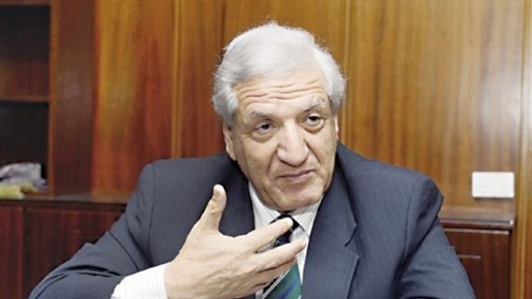 الدكتور فخري الفقي