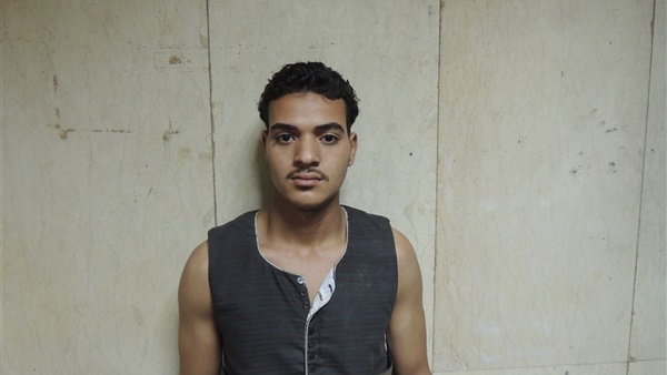 المتهم بسرقة المدرسة