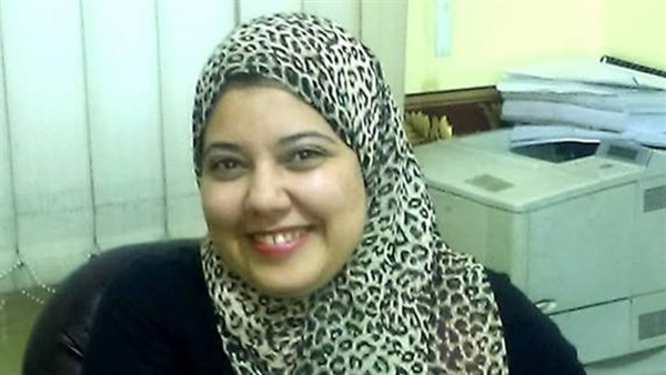 منى مصطفي المحلل