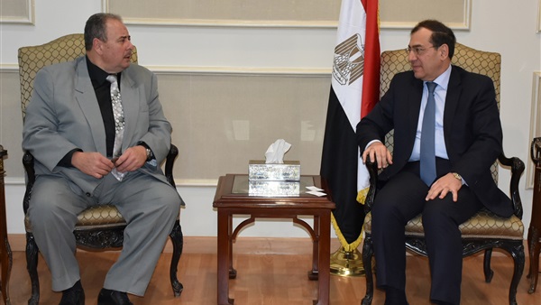 وزير البترول والسفير
