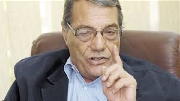 الكاتب صلاح عيسى