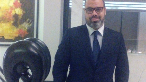 مصطفي نور الدين خبير