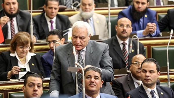 الدكتور أسامة العبد