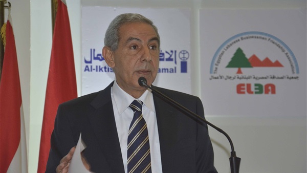 وزير الصناعة - صورة