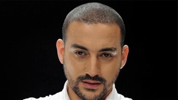 المطرب محمد دياب