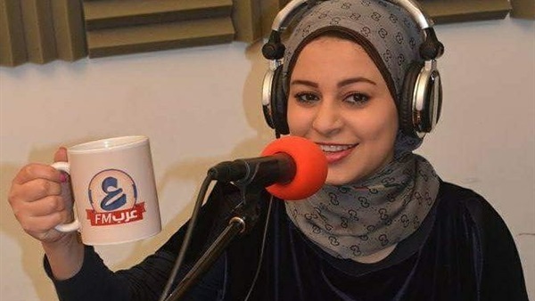 الإذاعية سارة المنشاوي