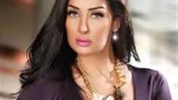 الفنانة غادة عبد