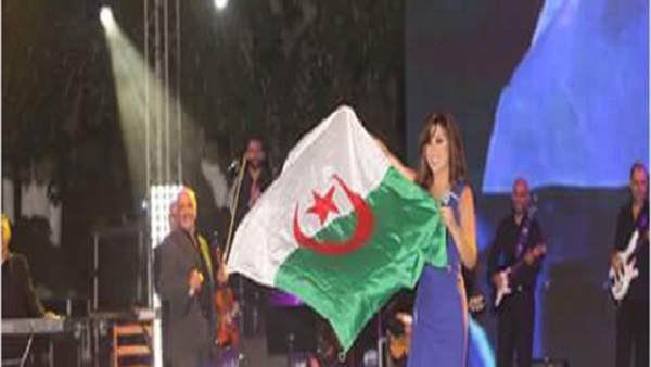المطربة نجوى كرم