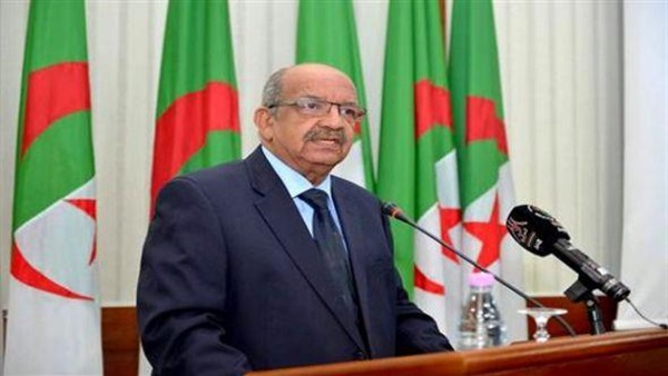 وزير الشئون الخارجية