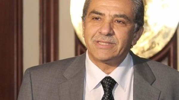الدكتور خالد فهمي
