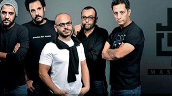 فريق مسار إجباري