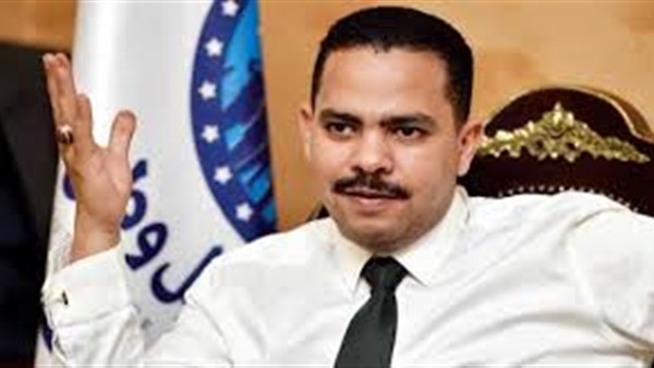أشرف رشاد - رئيس
