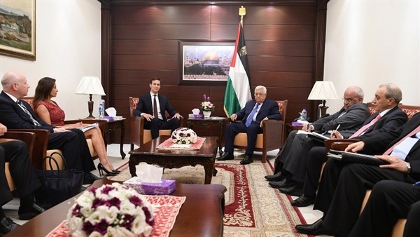 مستشار الرئيس الفلسطيني