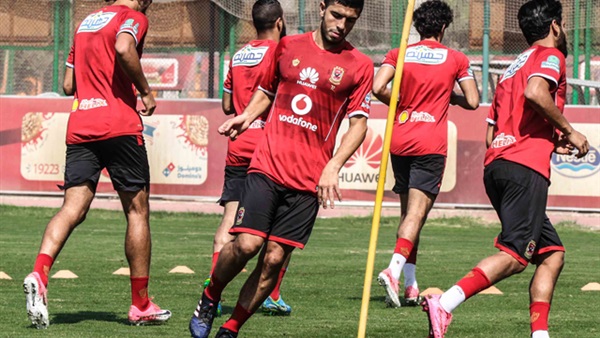 أيمن أشرف