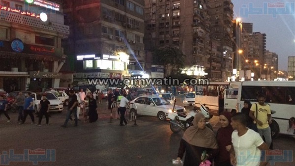 توافد المصلين
