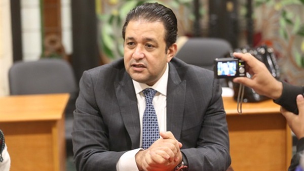 علاء عابد