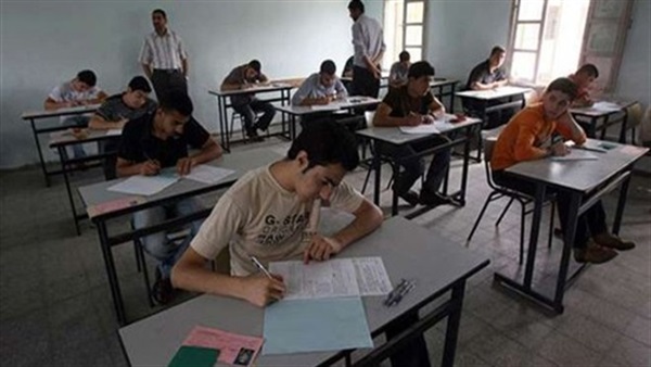 طالب الثانوية