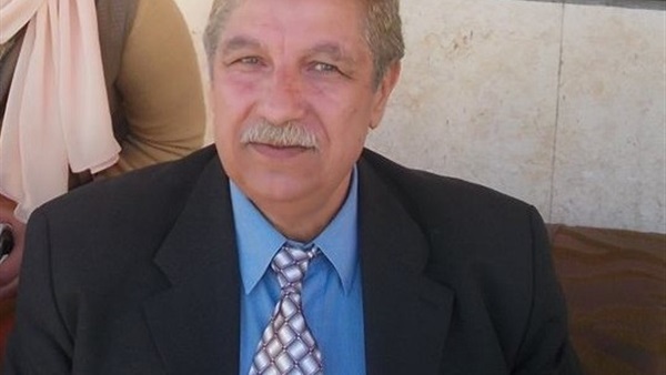 اللواء يس طاهر