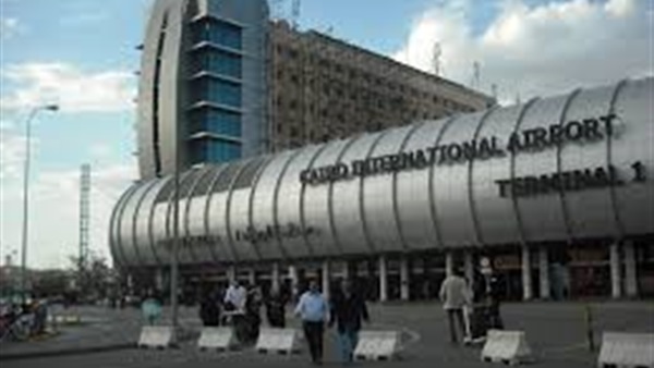 مطار القاهرة