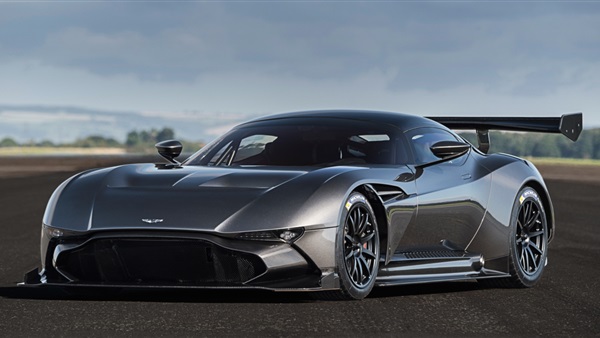 سيارة AM-RB 001