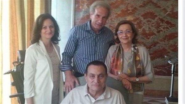 مبارك مع سوزان