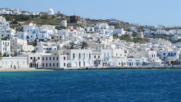 جزيرة ميكونوس