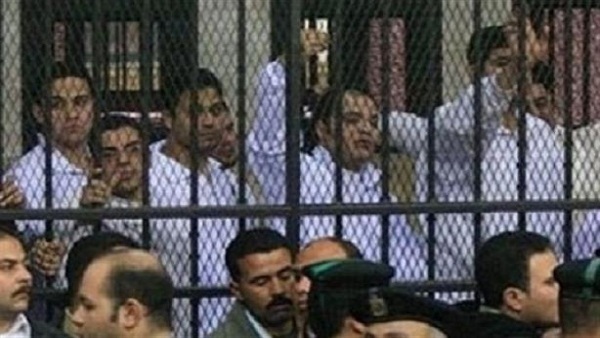 متهمين