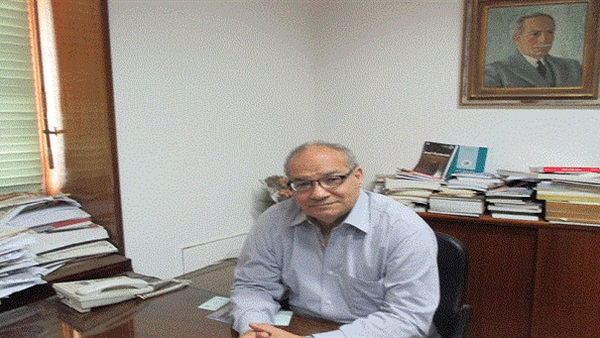 الدكتور سعيد اللاوندي