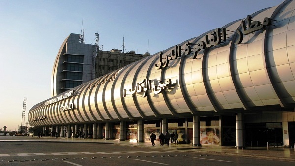 مطار القاهره