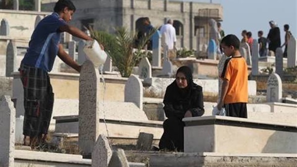 زيارة المقابر