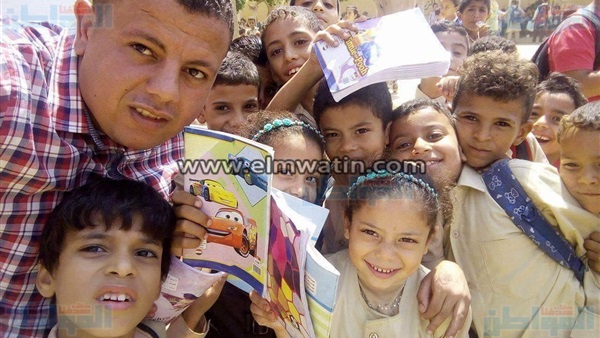 أثناء توزيع الكشاكيل