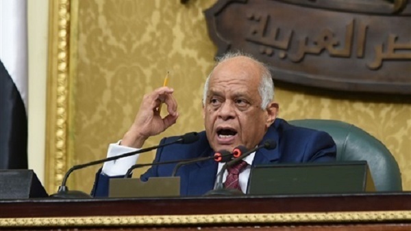 الدكتور على عبد العال