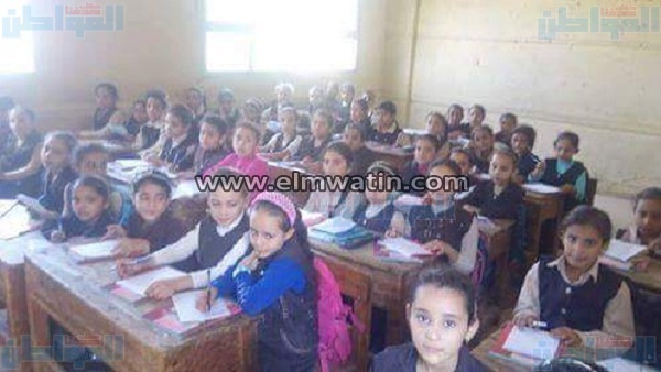 طلاب مدرسة