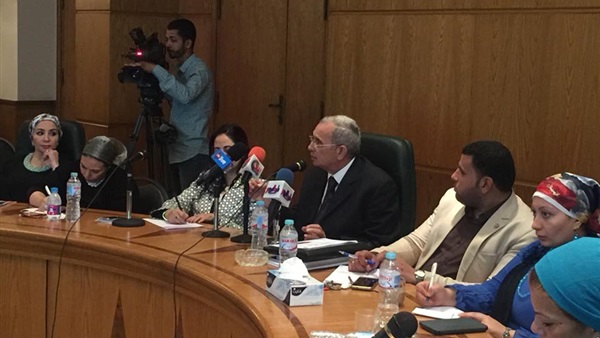 رفعت قمصان