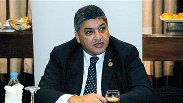 ايمن عبدالوهاب