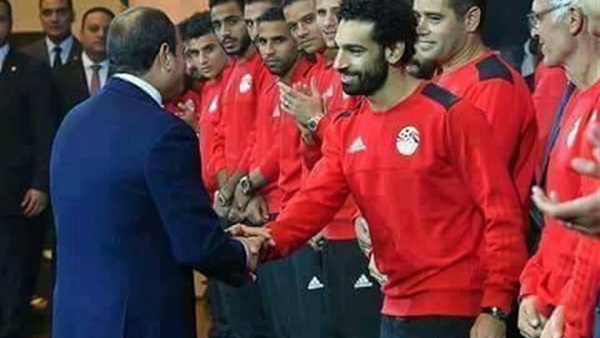 السيسي يستقبل لاعبي