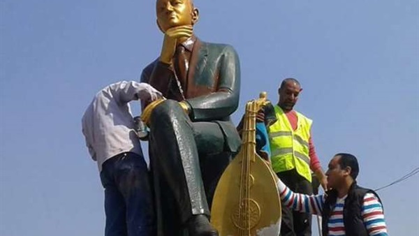 تمثال محمد عبد الوهاب