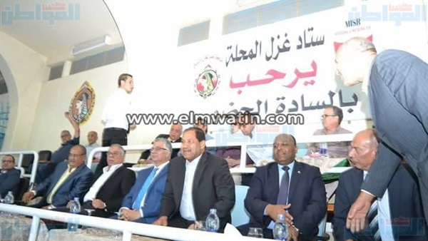 محافظ الغربية يشاهد