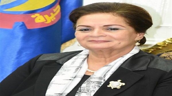 نادية عبده