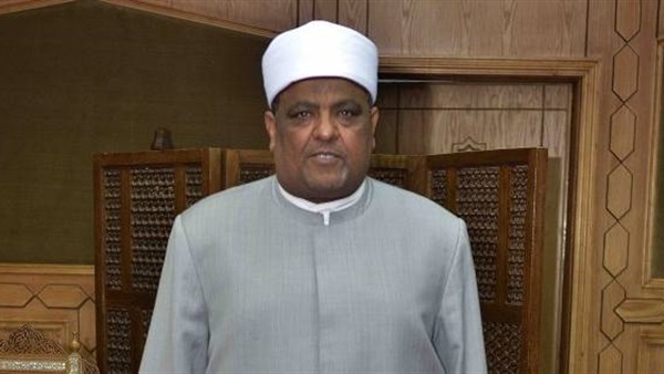 عباس شومان