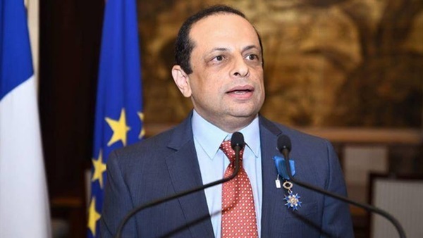 رئيس المركز