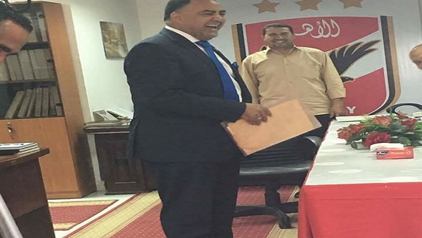 إلهامي عجينه