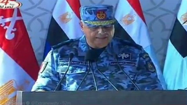 الفريق أحمد خالد