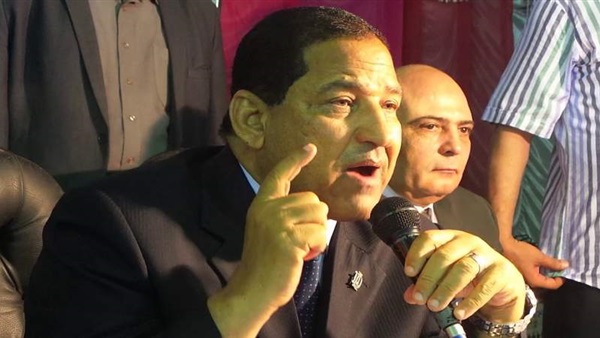 أحمد ضيف صقر