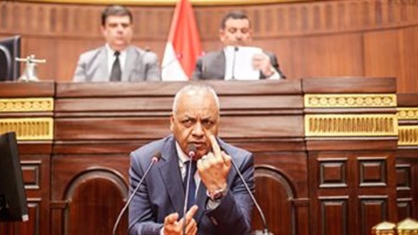 مصطفى بكرى