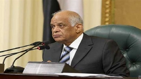 الدكتور علي عبد العال