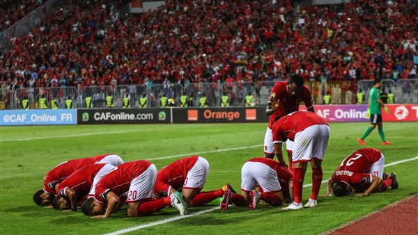 لاعبي الأهلي