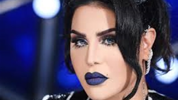 الفنانة احلام
