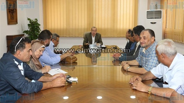 اجتماع محافظ دمياط