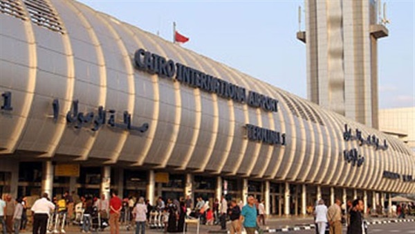 مطار القاهرة